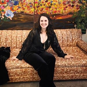 Meet your Posher, Annabel